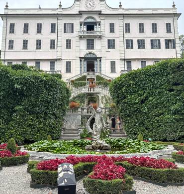 Servizio private taxi NCC per transfer matrimonio a Villa Carlotta